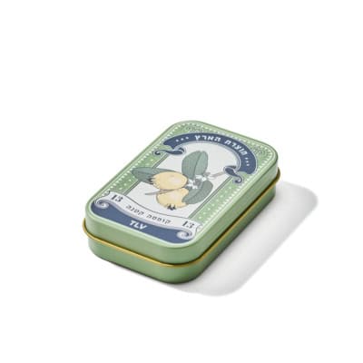 קופסת פח קטנה | איורים משתנים