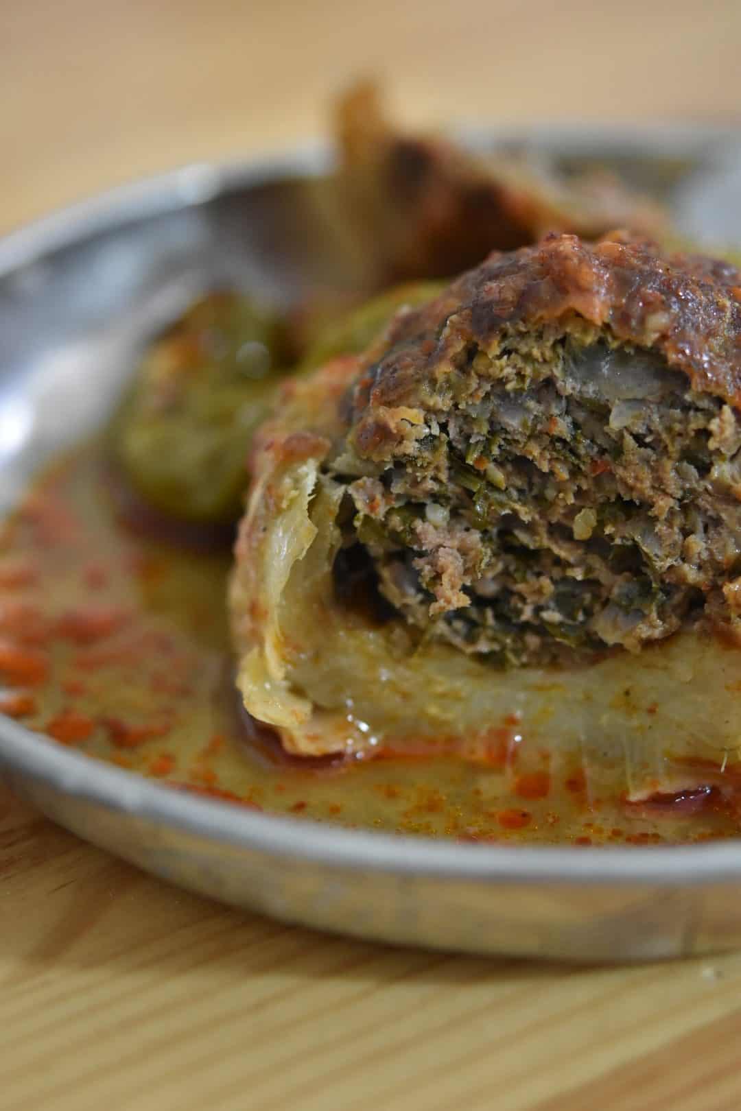 ארטישוק ממולא בצלחת